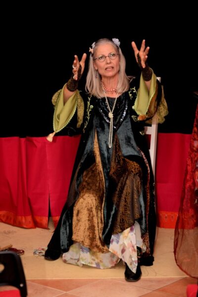 Biggi Hopp erzählt Märchen