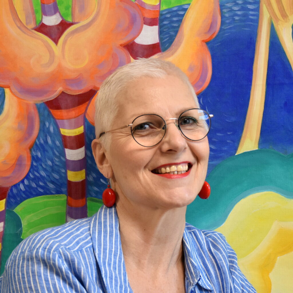 Biggi mit kurzen Haaren